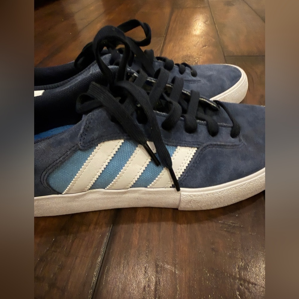 Men’s Adidas MATCHBREAK SUPER SHOES size 10 - Picture 3 of 6
